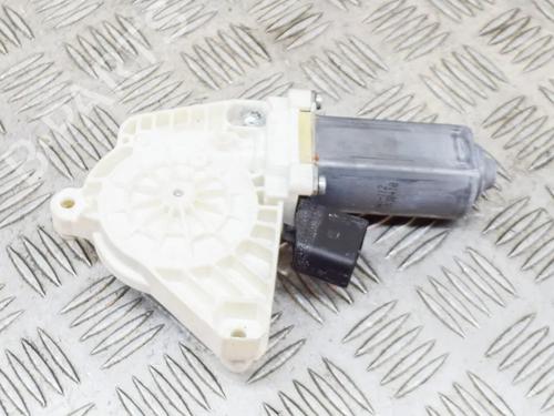 Used Right rear window motor Right rear window motor MERCEDES-BENZ E-CLASS Convertible (A207) E 220 CDI / BlueTEC / d (207.402, 207.401) (170 hp) 7902539 7902539