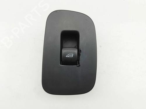 Used Right rear window switch VOLVO V60 II (225) B6 Mild-Hybrid AWD (299 hp) 31217478