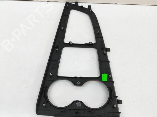 Middle console AUDI A4 B9 Avant (8W5, 8WD) 2.0 TDI | BP29542129I22