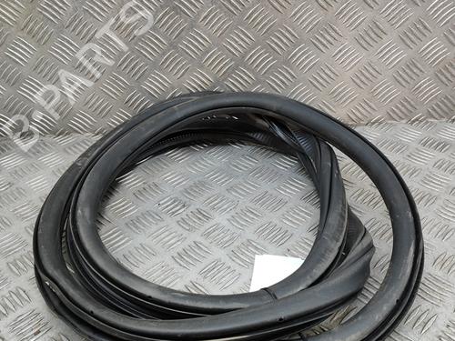 Used Rubber door seal VW ID.4 (E21) PRO (265 hp) 28551911