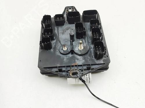 Used Fuse box Fuse box ASTON MARTIN DB9 Volante 6.0 V12 (476 hp) 34443269 34443269