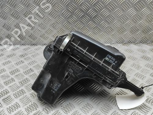 Used Air filter box TOYOTA PRIUS PLUS (_W4_) 1.8 Hybrid (ZVW40W, ZVW41W) (136 hp) 31372510