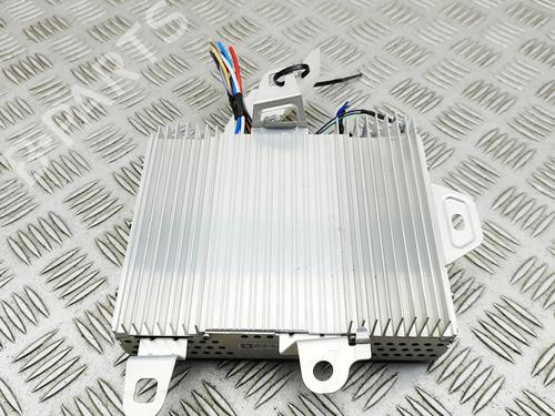 Used Electronic module Electronic module TESLA MODEL Y (5YJY) Long Range All-wheel Drive (514 hp) 33394379 33394379