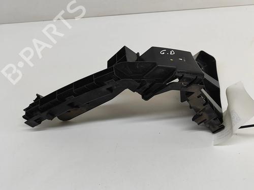 rear-bumper-bracket-vw-golf-viii-cd1-da1-2019-27765282 main image