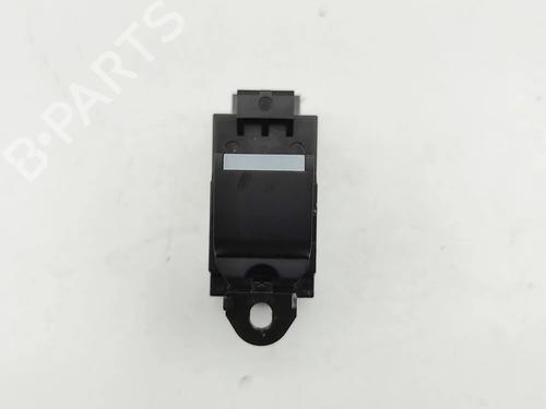 left-front-window-switch-land-rover-defender-station-wagon-l663-2019-33390813 main image