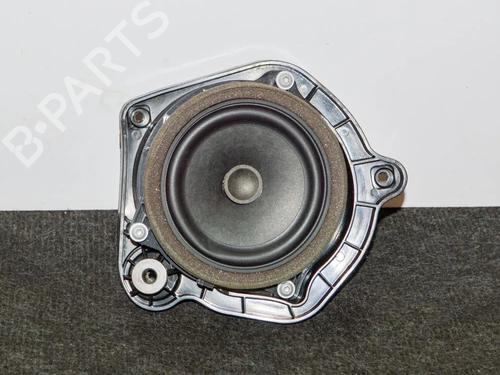 Used Speaker BMW X3 (F25) xDrive 20 d (190 hp) 6735781
