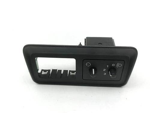 Used Switch LAND ROVER DISCOVERY SPORT (L550) 2.0 D 4x4 (180 hp) 30596204