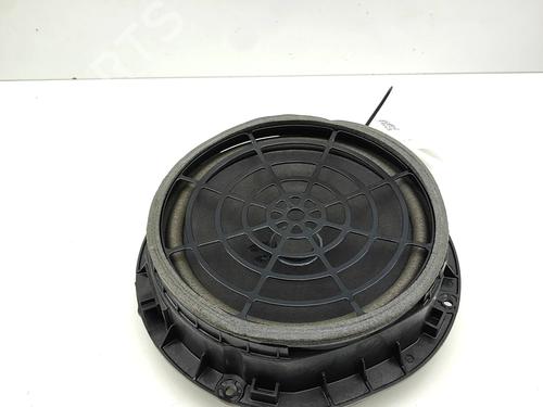 Luidspreker Luidspreker AUDI A5 (F53, F5P) S5 TFSI quattro (354 hp) 37426028 37426028