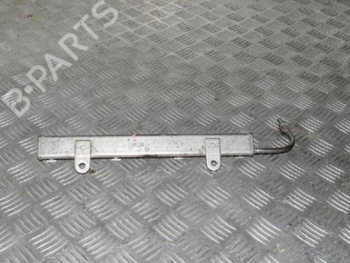 Used Injection rail MITSUBISHI LANCER VIII (CY_A, CZ_A) 1.8 (CY3A, CY6A) (140 hp) 6719553
