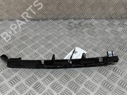 Używane Mocowanie zderzaka tylnego JAGUAR F-TYPE Coupe (X152) 5.0 SCV8 R AWD (551 hp) 25788050