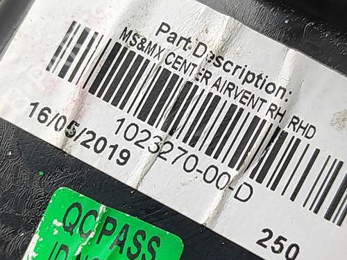 Air vent TESLA MODEL S (5YJS) P100D AWD | BP32238998I21 