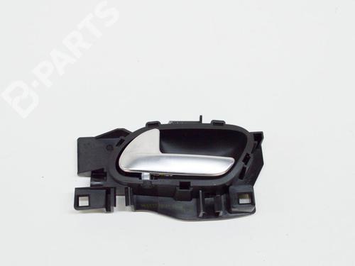 Used Interior door handle Interior door handle PEUGEOT 2008 I (CU_) 1.2 VTi (82 hp) 8841073 8841073