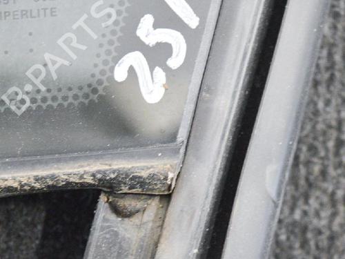 Venstre foran trekantet rude TESLA MODEL S (5YJS) 75 | BP20231354C111 