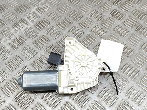 Used Left rear window motor MERCEDES-BENZ CLA Coupe (C117) CLA 180 (117.342) (122 hp) 16271749
