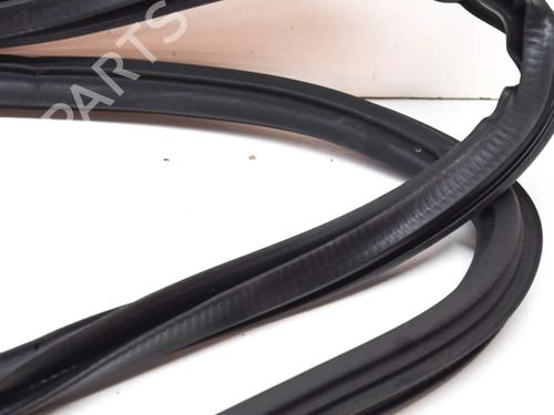 Gummiliste AUDI Q5 (FYB, FYG) 40 TDI Mild Hybrid quattro | BP27762377C142 