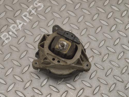 Used Engine mount Engine mount BMW 1 (F20) 116 i (136 hp) 33353736 33353736