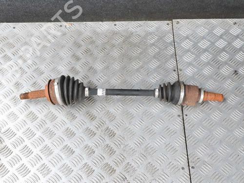Used Left front driveshaft Left front driveshaft TOYOTA YARIS (_P13_) 1.3 (NSP130_, NSP130) (99 hp) 6724199 6724199
