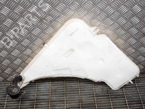 Used Windscreen washer tank BMW 3 (F30, F80) M3 (431 hp) 6756906