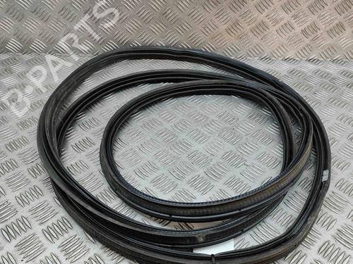 Rubber door seal NISSAN 350Z Coupe (Z33) 3.5 (AAZ33) | BP24141621C142 