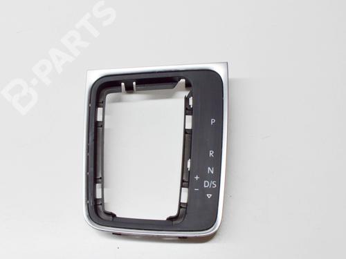 Used Automatic gearbox selector Automatic gearbox selector VW GOLF VII (5G1, BQ1, BE1, BE2) 2.0 R 4motion (300 hp) 11181269 11181269