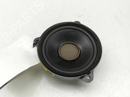 Used Speaker JAGUAR F-PACE (X761) 2.0 TD4 (180 hp) 31217398
