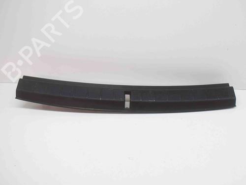 Pynteleist til bakluke BMW X1 (F48) sDrive 18 d (150 hp) 14623494