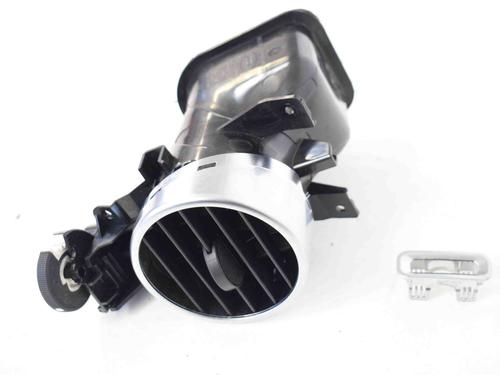 Used Air vent LAND ROVER DISCOVERY IV (L319) 3.0 TD 4x4 (245 hp) 30208767