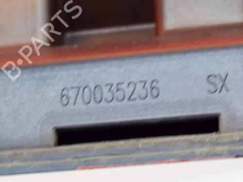 Door moulding trim MASERATI LEVANTE SUV (M161) 3.0 Q4 | BP15376973C150 