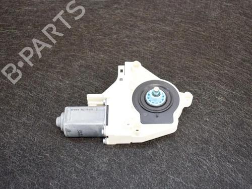 Used Left front window motor Left front window motor AUDI A1 (8X1, 8XK) 1.4 TSI (150 hp) 6741136 6741136