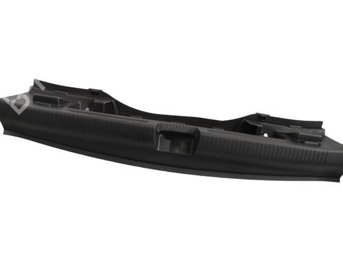 Used Tailgate trim Tailgate trim OPEL CROSSLAND X / CROSSLAND (P17, P2QO) 1.2 (75) (131 hp) 33362682 33362682