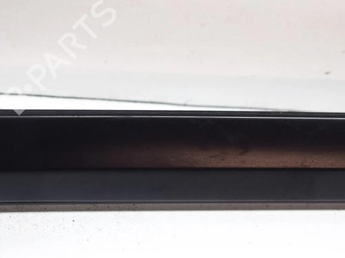 Dørliste TESLA MODEL 3 (5YJ3) EV AWD | BP27759004C150 