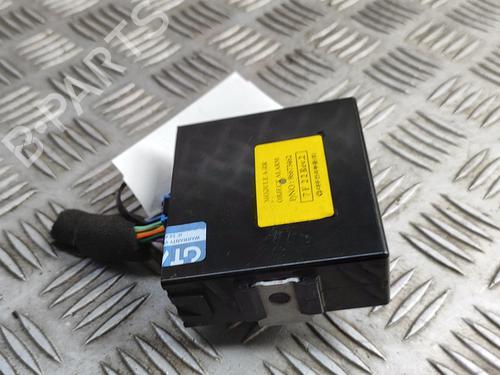 Used Electronic module CHEVROLET CAPTIVA (C100, C140) 2.0 D 4WD (150 hp) 28101888