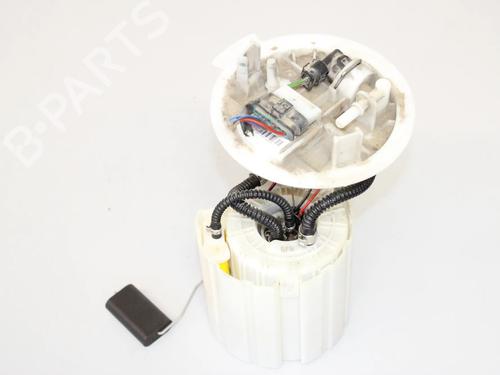 Used Fuel pump MERCEDES-BENZ A-CLASS (W176) A 160 (176.041) (102 hp) 29920847