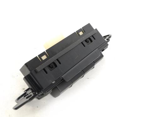 Schakelaar LEXUS RX (_L2_) 450h AWD (GYL25_, GYL26_, GYL25, GYL26, GYL25R, GYL26R) | BP30208940I30