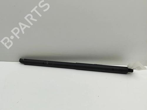 Used Tailgate lift support SKODA ENYAQ iV SUV (5AZ) 85 (286 hp) 28115639