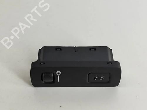 switch-volvo-xc40-536-2017-27774809 main image