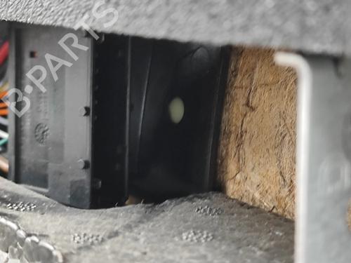 Front left panel MASERATI QUATTROPORTE VI 3.0 S Q4 | BP33396176C58  - Image 16