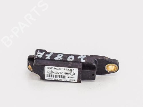 Used Electronic sensor MERCEDES-BENZ S-CLASS (W220) S 430 (220.070, 220.170) (279 hp) 6739483