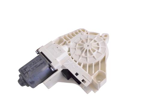 Used Left rear window motor AUDI Q5 (8RB) 2.0 TDI quattro (170 hp) 30235701