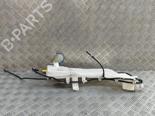 Windscreen washer tank PEUGEOT 5008 II (MC_, MJ_, MR_, M4_) 1.5 BlueHDi 130 (MCYHZJ, MCYHZR, MCYHZX) | BP28676442C113