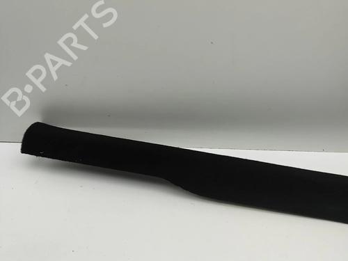 Trinbræt TESLA MODEL Y (5YJY) Long Range All-wheel Drive | BP30856765C149