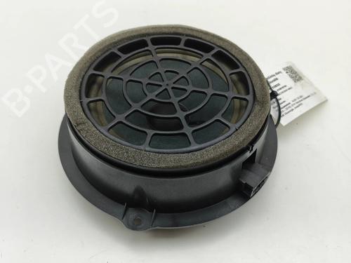 Used Speaker AUDI Q3 (8UB, 8UG) RS 2.5 quattro (310 hp) 28051414