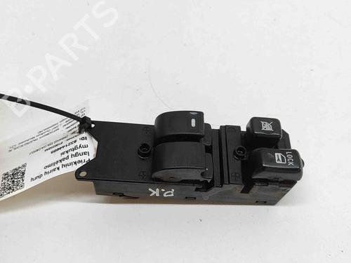 Used Left front window switch MITSUBISHI PAJERO IV (V8_W, V9_W) 3.2 DI-D (V88W, V98W) (170 hp) 29227677