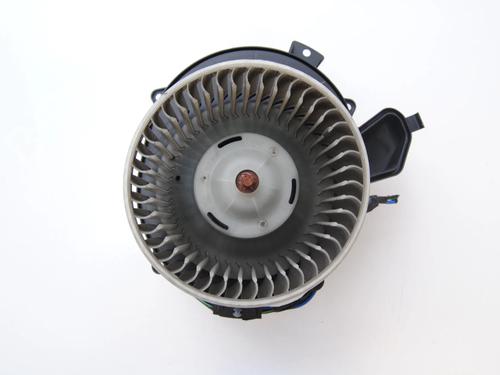 Used Heater blower motor Heater blower motor CHRYSLER 300C Touring (LX, LE) 3.0 CRD (218 hp) 33358292 33358292