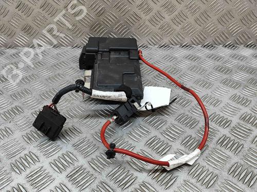 Fuse box VOLVO XC70 II (136) D4 AWD | BP18165701E1