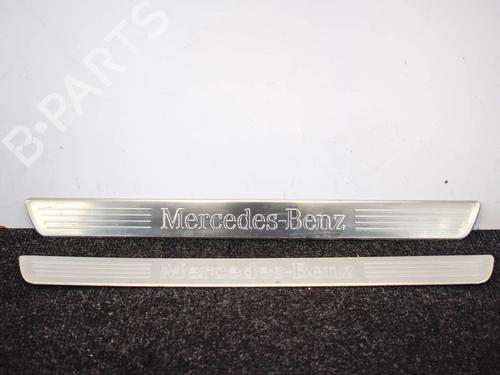 Used Step Step MERCEDES-BENZ GLA-CLASS (X156) GLA 200 (156.943) (156 hp) 14665540 14665540