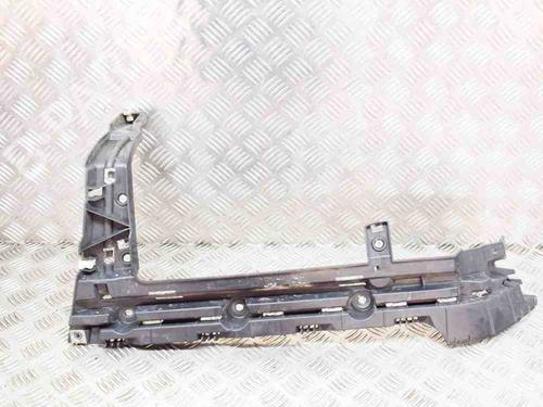 Używane Mocowanie zderzaka tylnego LAND ROVER RANGE ROVER IV (L405) 3.0 TDV6 4x4 (258 hp) 14637866