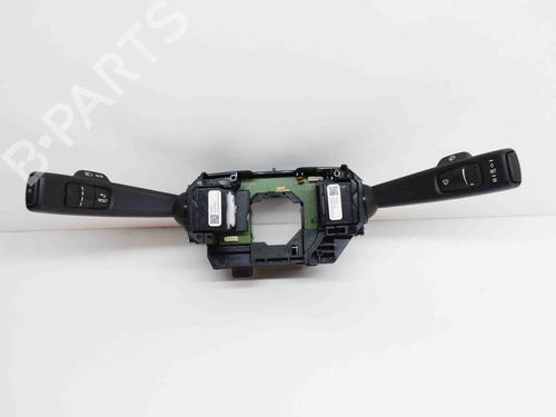 Used Steering column stalk VOLVO S60 II (134) D4 (163 hp) 6768058