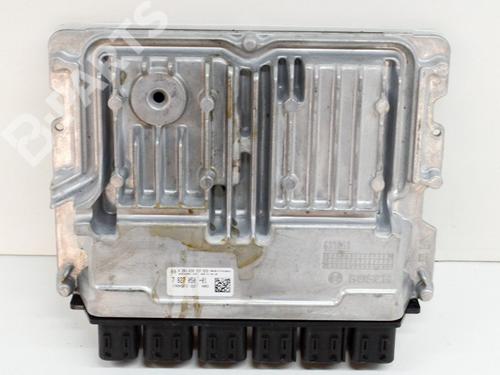 Used Engine control unit (ECU) BMW 5 (G30, F90) 520 d (190 hp) 9628033