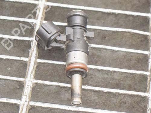 Used Injector VW GOLF VII (5G1, BQ1, BE1, BE2) 2.0 GTI (220 hp) 6867208